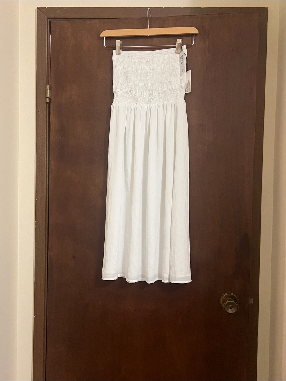 Aritzia Babaton Delon Tube Dress